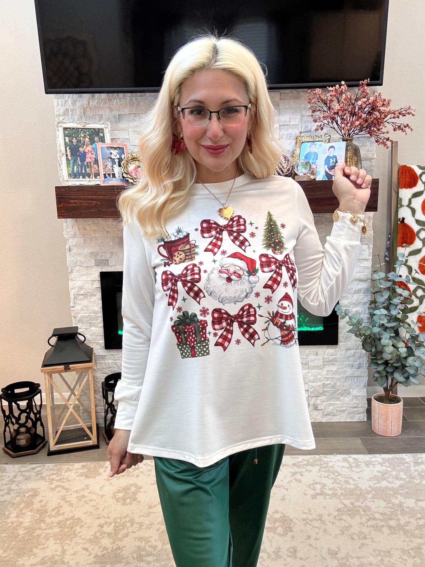 Holiday Cheer Bow Top
