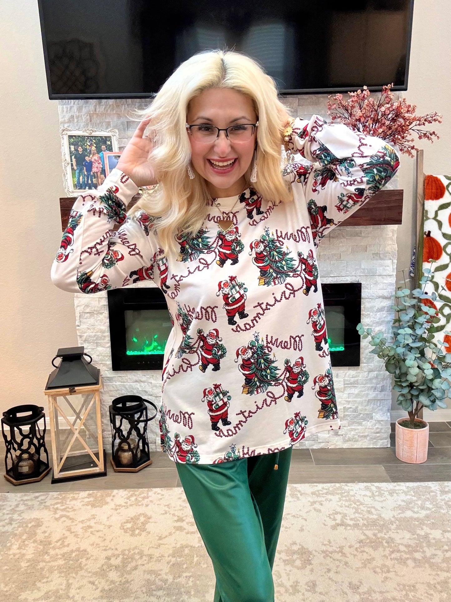 Merry Moments Santa Top
