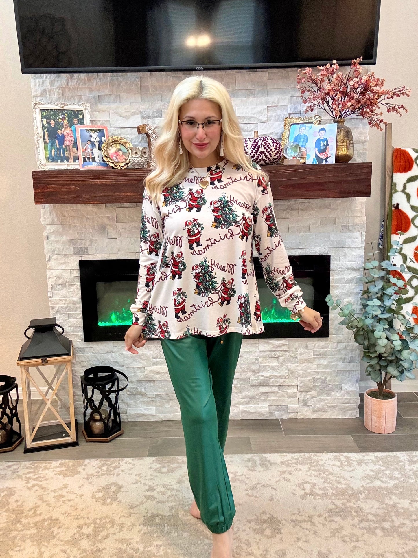Merry Moments Santa Top